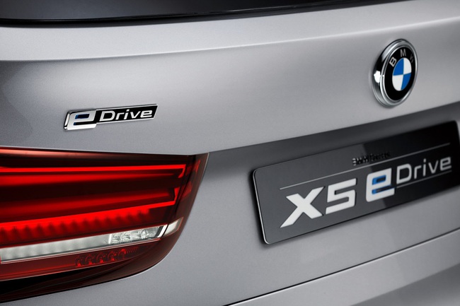 BMW Concept5 X5 eDrive: Chỉ cần 3,8 lít nhiên liệu cho 100 km 3